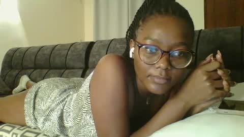 Snapshot of sinful_shadow chatting on 07.16.26 sinful_shadow online show from 07.16.26