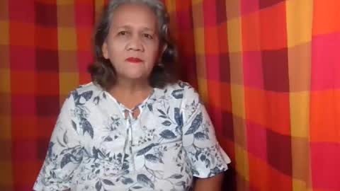 Snapshot of single_momma68 chatting on 01.06.25 Single momma68 online show from 01.06.25