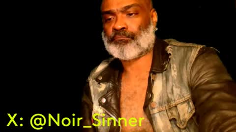 Snapshot of sinnernoir chatting on 02.07.25 My Name Is..............................John online show from 02.07.25