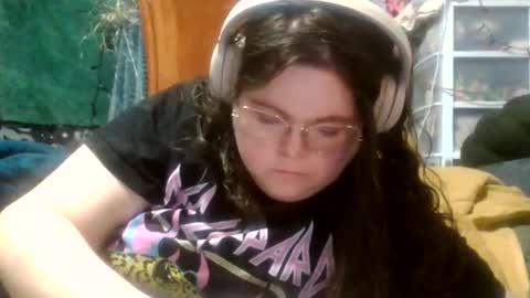 Snapshot of siofra chatting on 02.23.26 Siofra online show from 02.23.26