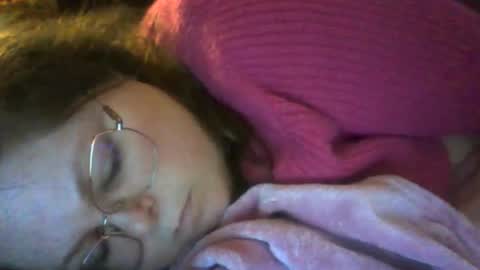 Snapshot of siofra chatting on 02.25.26 Siofra online show from 02.25.26