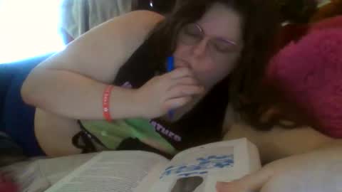 Snapshot of siofra chatting on 03.20.26 Siofra online show from 03.20.26