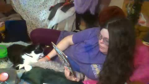 Snapshot of siofra chatting on 03.24.26 Siofra online show from 03.24.26