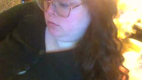 Snapshot of siofra chatting on 04.06.26 Siofra online show from 04.06.26