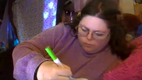 Snapshot of siofra chatting on 04.12.26 Siofra online show from 04.12.26