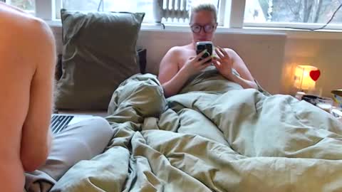 Sir Bacchus  Miss Essre online show from 03.17.26