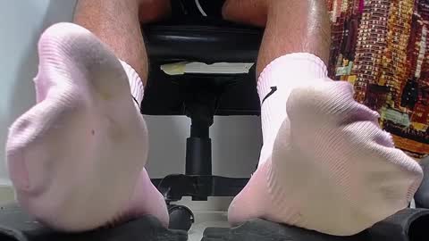 Snapshot of sir_kev66 chatting on 01.23.25 only foot worshipers here online show from 01.23.25