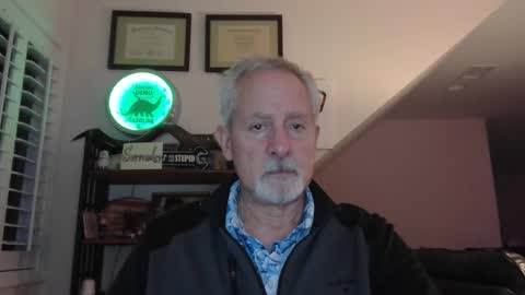 Snapshot of sir_lust_alot chatting on 02.17.25 Don Roberto online show from 02.17.25