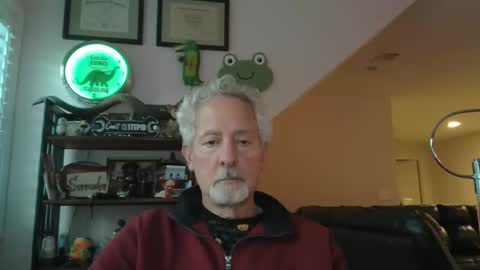 Snapshot of sir_lust_alot chatting on 04.26.26 Don Roberto online show from 04.26.26