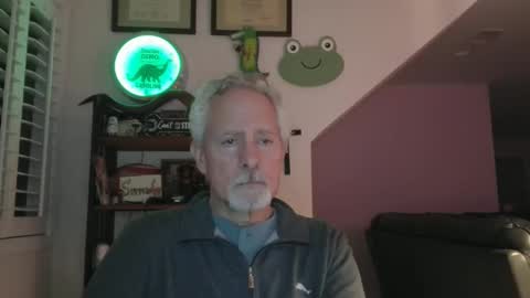 Snapshot of sir_lust_alot chatting on 05.04.26 Don Roberto online show from 05.04.26