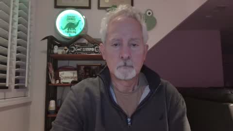 Snapshot of sir_lust_alot chatting on 05.19.26 Don Roberto online show from 05.19.26