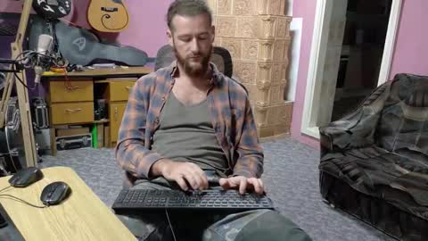 I am The Fourth and only Sir. Pelo online show from 09.09.25