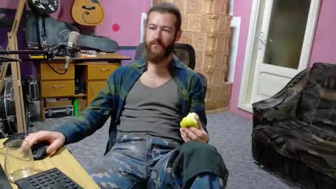 I am The Fourth and only Sir. Pelo online show from 10.10.25