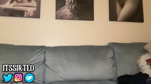 Snapshot of sir_teo chatting on 12.17.24 SIR TEO online show from 12.17.24