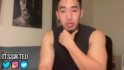 Snapshot of sir_teo chatting on 12.29.24 SIR TEO online show from 12.29.24