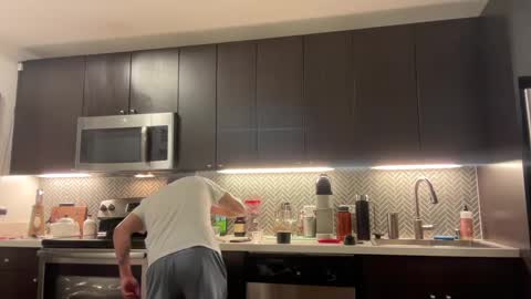 Snapshot of sirbubblesworth chatting on 12.19.24 sirbubblesworth online show from 12.19.24