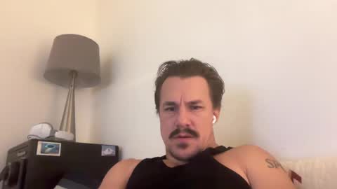 Snapshot of sirbubblesworth chatting on 01.29.25 sirbubblesworth online show from 01.29.25