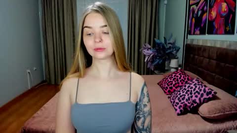 SirenaBloom online show from 03.02.26