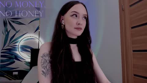 Snapshot of sirenaswhisper chatting on 02.04.26 Goddess Sirena online show from 02.04.26