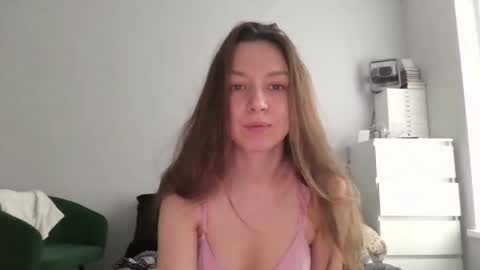 Snapshot of sisiwet19 chatting on 04.08.26 sisiwet19 online show from 04.08.26