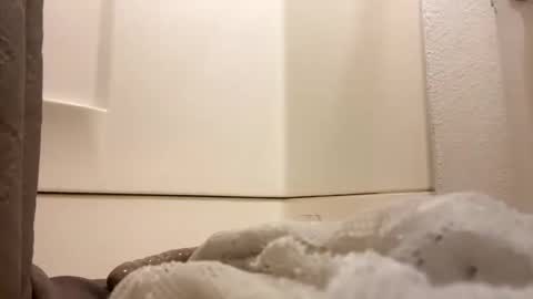 Snapshot of sissy_isabel1 chatting on 10.08.25 sissy_isabel1 online show from 10.08.25