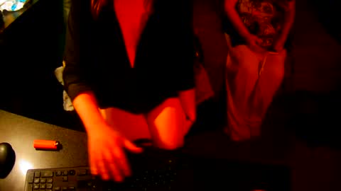 red online show from 09.27.25