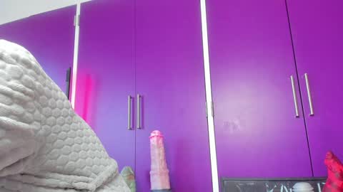 Elise online show from 03.05.25