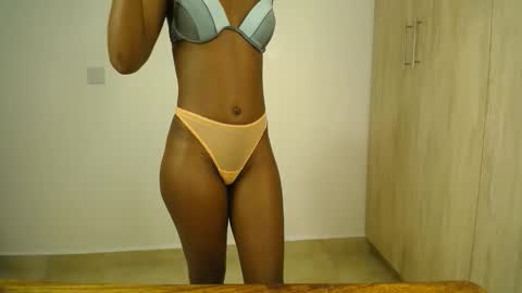 sizzly_ass online show from 05.15.26