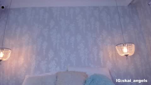 SKAILYN ANGELS online show from 09.30.25
