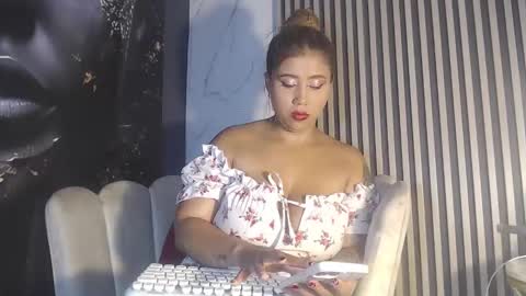 Skarleth villa online show from 11.29.25