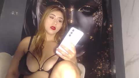 Skarleth villa online show from 02.16.26