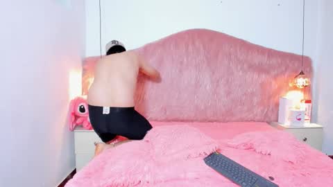 skarletruiz online show from 11.28.25