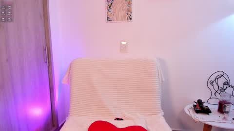 Skeete   CHRISTMAS SHOW THIS DECEMBER 24    CHECK OUT MY AMAZON LIST AND MAKE ME HAPPY  online show from 03.11.26