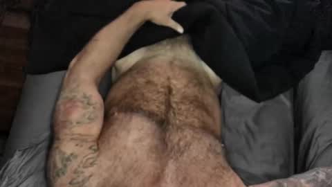 Snapshot of skimaskedbeef chatting on 09.17.25 BEEF online show from 09.17.25