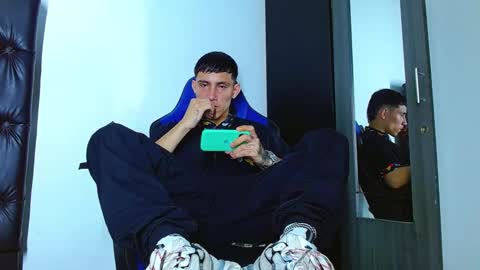 skinny marked online show from 12.22.24