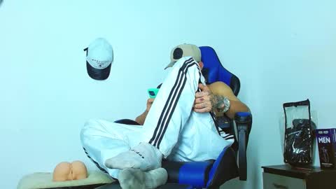 skinny marked online show from 01.09.25