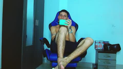 skinny marked online show from 02.12.25