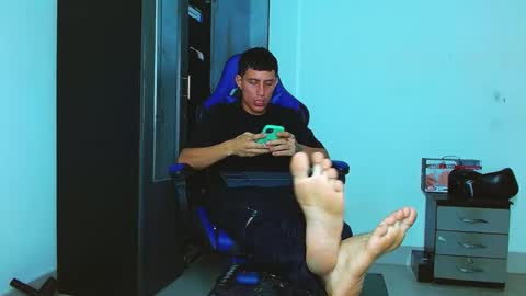 skinny marked online show from 02.15.25