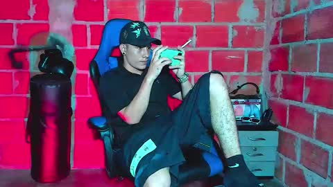 skinny marked online show from 10.03.25