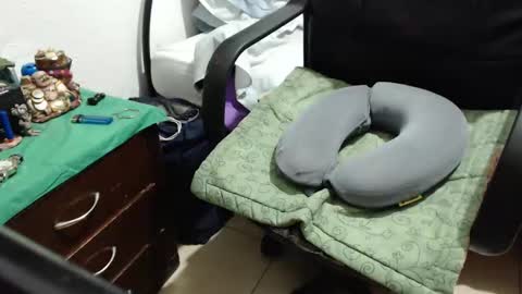 skinny_sexy666 online show from 02.17.26