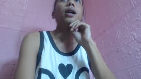 Snapshot of skinnybigcock_georgia chatting on 02.11.25 skinnybigcock_georgia online show from 02.11.25