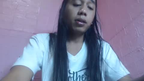 Snapshot of skinnybigcock_georgia chatting on 02.20.25 skinnybigcock_georgia online show from 02.20.25