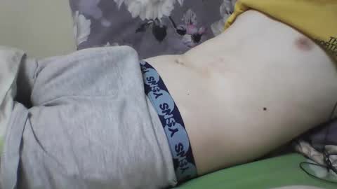 skinnycuteb0y online show from 02.01.25