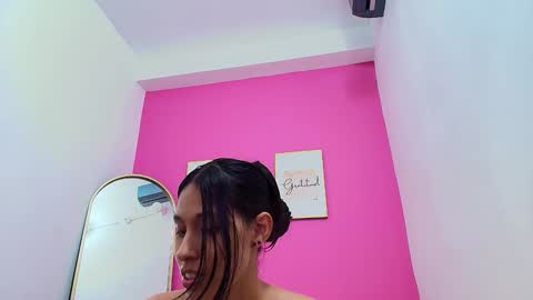 Karla  online show from 01.03.25