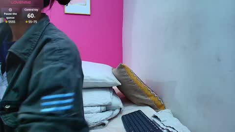 Karla  online show from 01.17.25