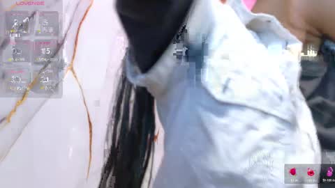 Karla  online show from 04.14.26