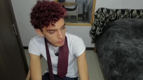 skinnypipe15 online show from 10.22.25