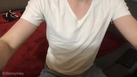 skinnyrisky online show from 01.10.26