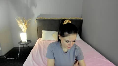 Snapshot of skinyjoy chatting on 02.07.26 Joys online show from 02.07.26