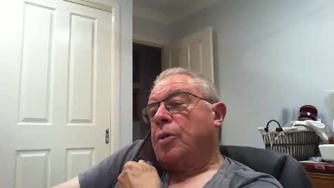 Snapshot of skipper1970 chatting on 03.11.26 Skipper1970 online show from 03.11.26